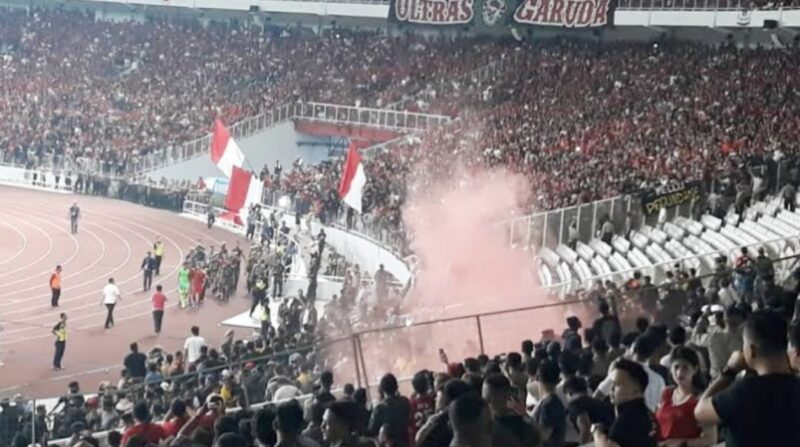 Indonesia Ditahan Malaysia, Nama Shin Tae-yong Bergema di SUGBK: Sinyal Kekecewaan Suporter?